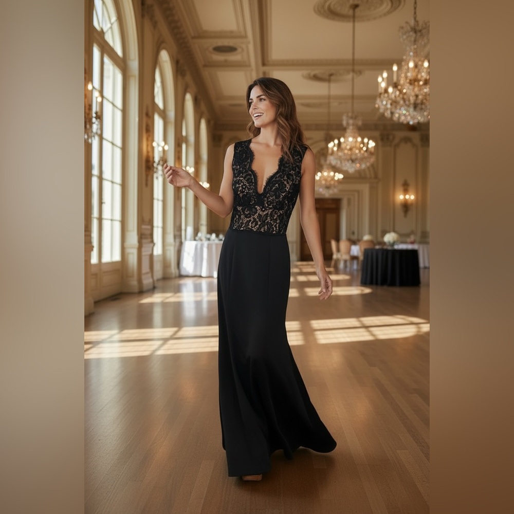 Stunning Black Lace Backless Evening Gown * Elegant Design Size 12 Formal